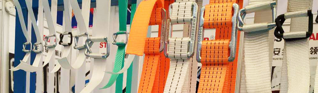 Polyester composite strap